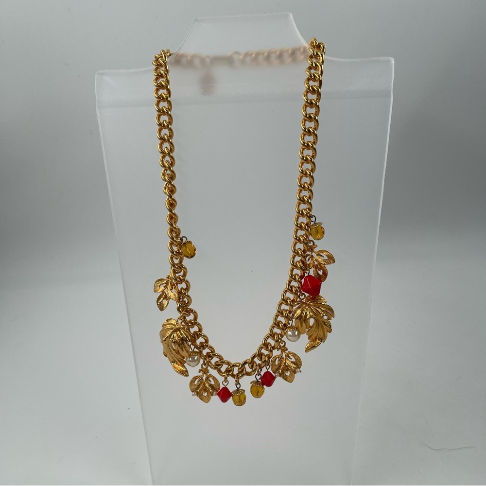 Vintage 70’s Sarah Coventry 18” Gold-Tone Charm Tassel Necklace Signed 96 grams - Picture 3 of 12
